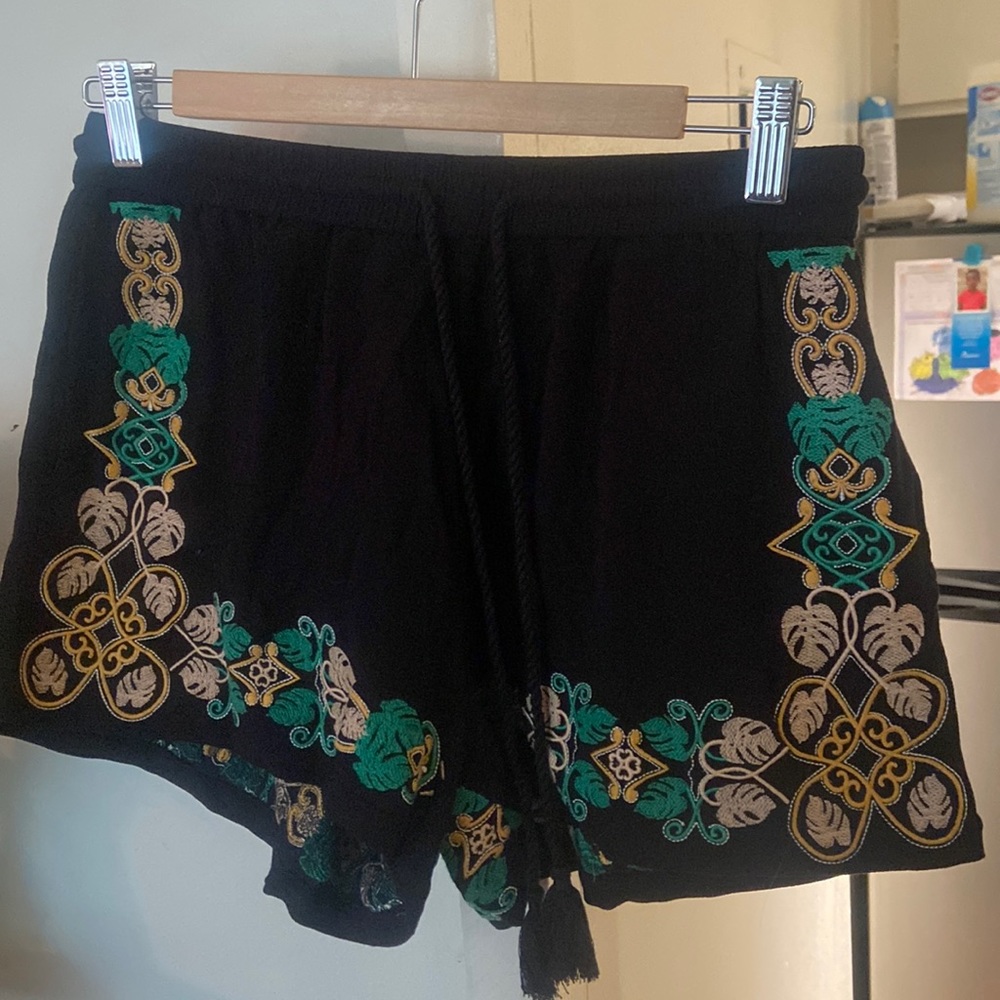 H&M Embroidered Shorts